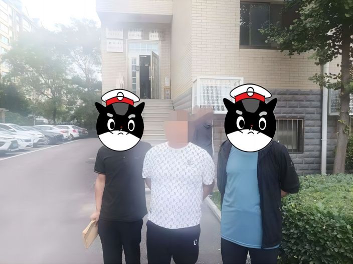 1694654323138842.jpg 2.jpg