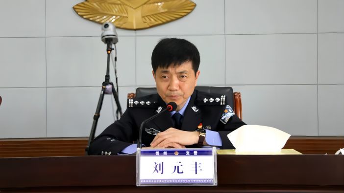 1679967556435266.jpg 2.jpg